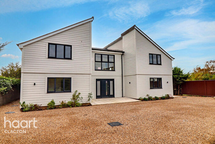 6 Bedroom Detached House For Sale In Dumont Avenue, Clacton-On-Sea, CO16