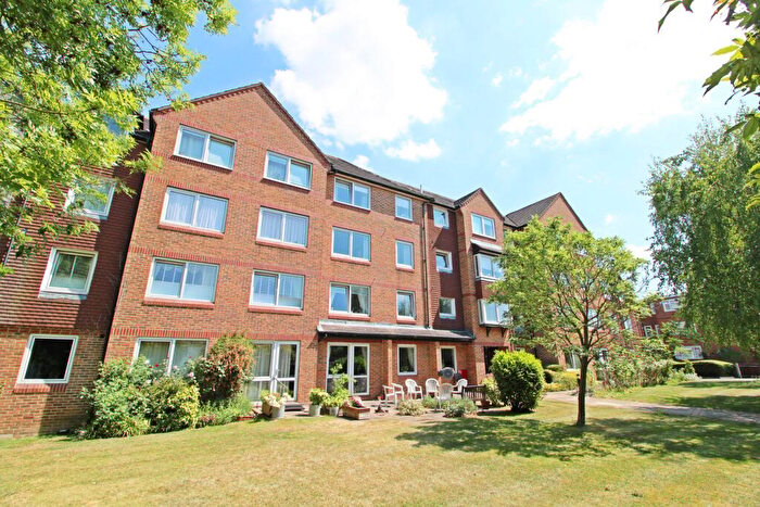 2 Bedroom Retirement Property For Sale In Wickham Road, Beckenham, BR3