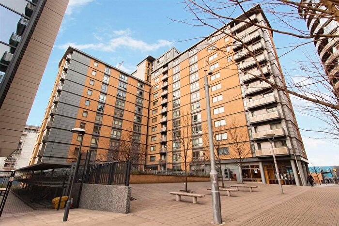 1 Bedroom Flat To Rent In Victoria Road, London, W3