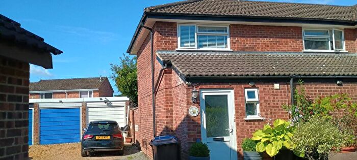 3 Bedroom End Of Terrace House For Sale In Peverell Road, Norwich, NR5