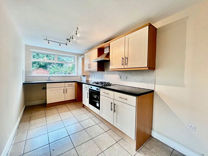 4 Bedroom Property To Rent In St. Annes Road, Southampton, SO19