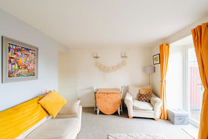 2 Bedroom Maisonette For Sale In Goolden Street, Totterdown, Bristol., BS4