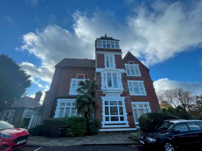 1 Bedroom Flat To Rent In Ruddock Close, Burnt Oak, Edgware, HA8