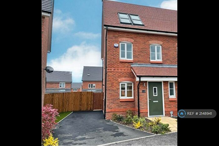 3 Bedroom Semi-Detached House To Rent In Henry Cooper Road, Crewe, CW1