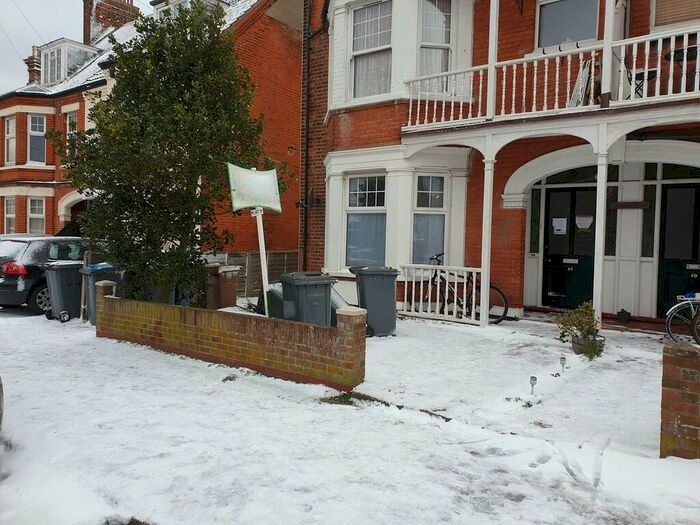 1 Bedroom Ground Flat To Rent In Leopold Road, Felixstowe, IP11
