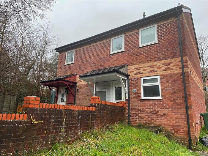 2 Bedroom Property To Rent In Canterbury Drive, Plymouth, PL5