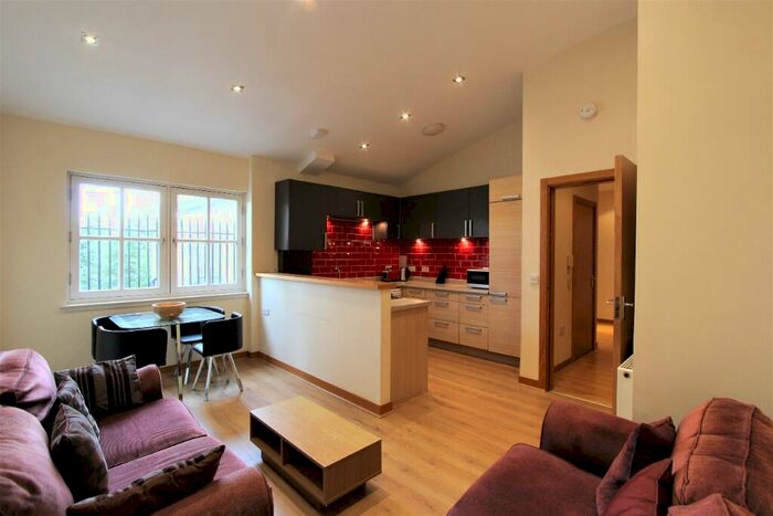 2 Bedroom Flat To Rent In Queen Charlotte Street, The Shore, Edinburgh, EH6