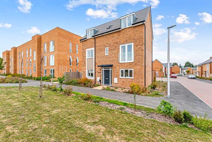 5 Bedroom Detached House For Sale In Robinson Place, Locking Parklands - Prime Position & No Onward Chain, BS24