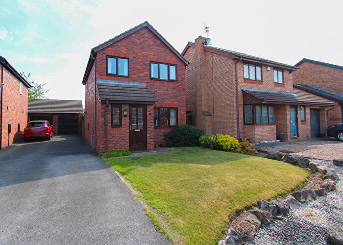 3 Bedroom Detached House For Sale In Farnborough Drive, Bessacarr, Doncaster, DN4