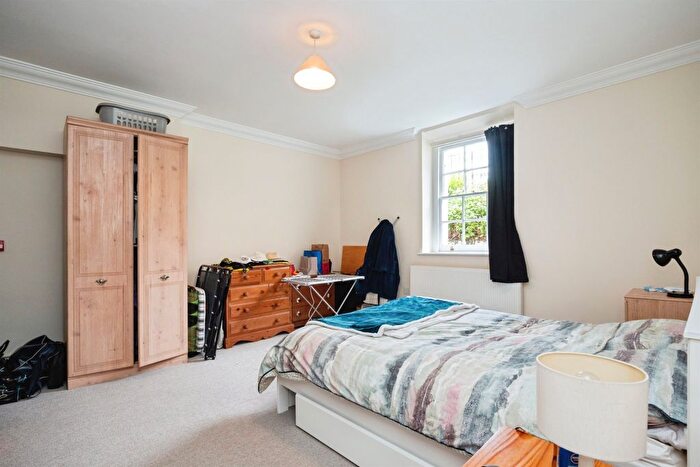 1 Bedroom Flat For Sale In Clarence Road, Tunbridge Wells, TN1