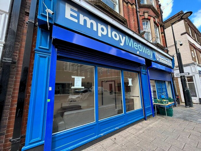 Retail Property To Rent In High Street, Chatham, ME4