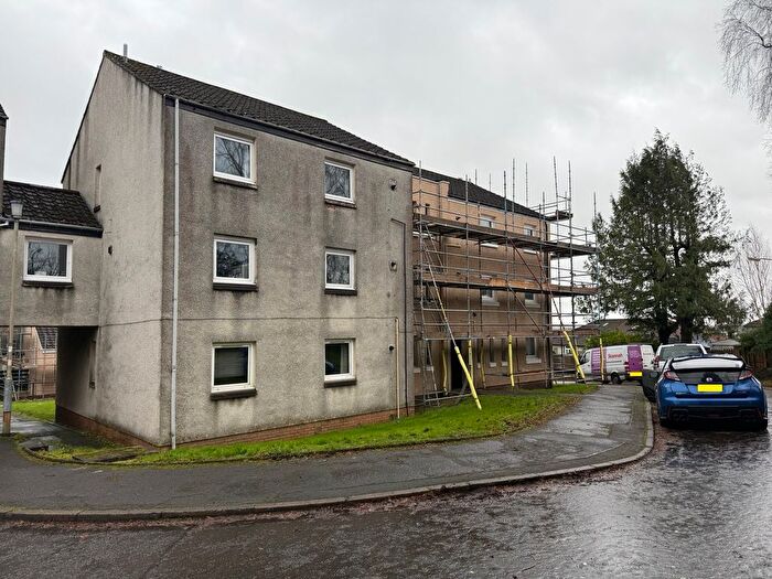 2 Bedroom Flat To Rent In Park Avenue, Glasgow, G62