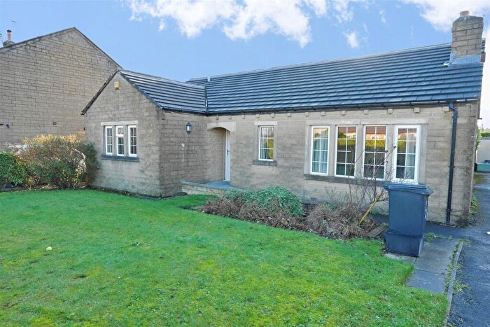 3 Bedroom Detached Bungalow For Sale In Jackson Meadows, Barkisland, Halifax, HX4