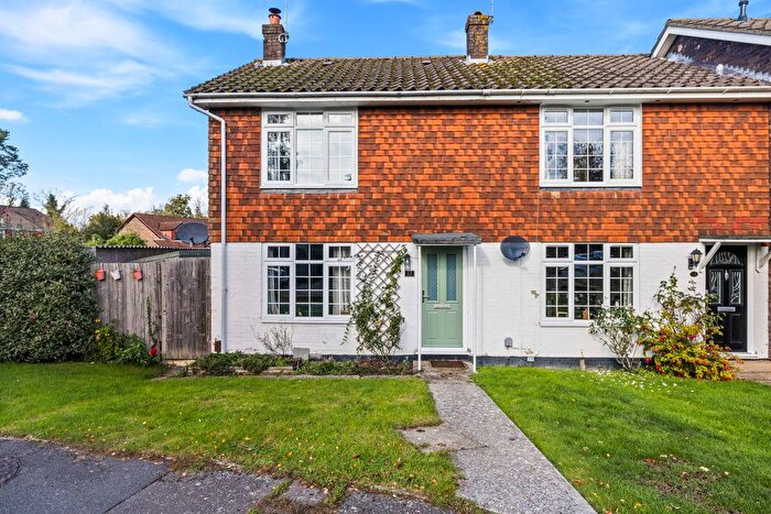 2 Bedroom End Terrace House For Sale In Ref: Sb - Strathmore Road, Ifield Green, RH11