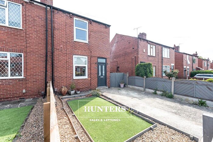 2 Bedroom Semi-Detached House For Sale In Westfields, Castleford, WF10