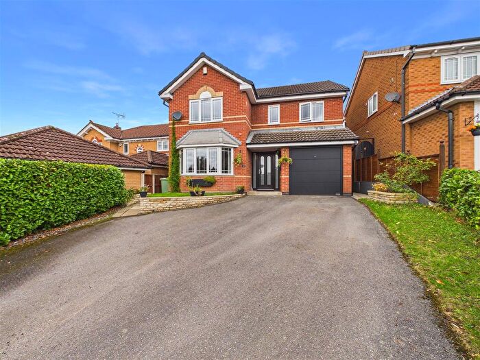 4 Bedroom Detached House For Sale In Slayley View Road, Barlborough, Chesterfield, S43