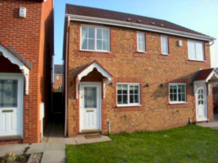 2 Bedroom Semi-Detached House To Rent In Kelso Close, Measham, DE12