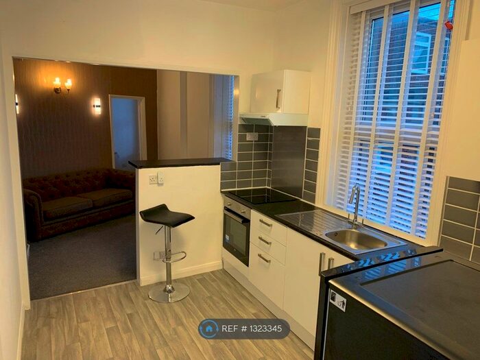 1 Bedroom Flat To Rent In High Street, Sheerness ME12