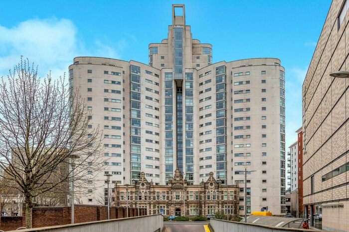 2 Bedroom Apartment To Rent In Bute Terrace, Cardiff, CF10