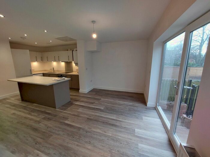 1 Bedroom Flat To Rent In Springbridge Road, Manchester, M16