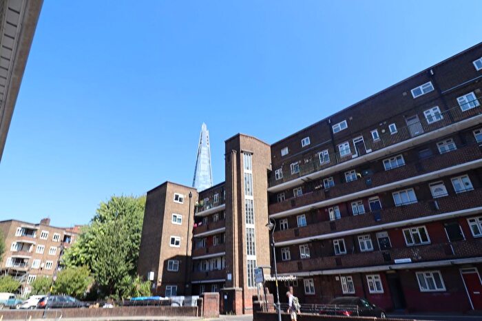 2 Bedroom Flat To Rent In Tabard Garden Estate, Brenley House Tabard Garden Estate, SE1
