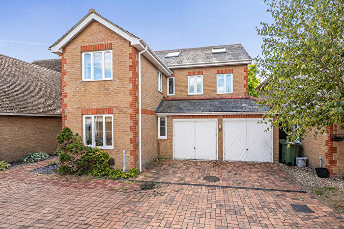 6 Bedroom Detached House For Sale In Mulberry Lea, Wisbech, PE14