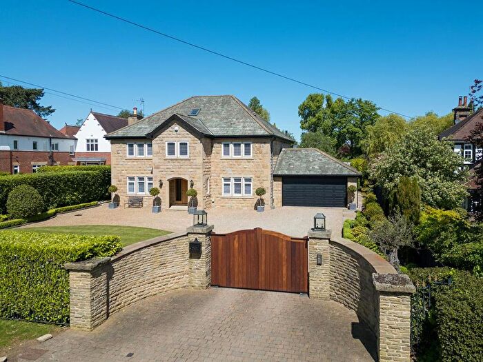 5 Bedroom House For Sale In Fulwith Mill Lane, Harrogate, HG2