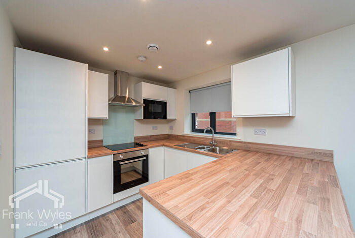 2 Bedroom Apartment To Rent In The Residence, Clifton Drive South, Lytham St Annes, Lancashire, FY8