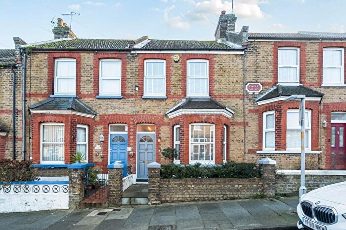 2 Bedroom Terraced House For Sale In Salmestone Road, Margate, CT9