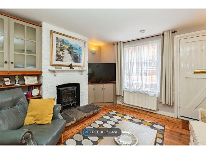 1 Bedroom Terraced House To Rent In Henry Street, Tring, HP23