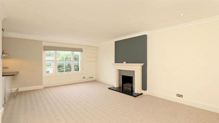2 Bedroom Flat To Rent In Aldridge Road Villas, Notting Hill, W11
