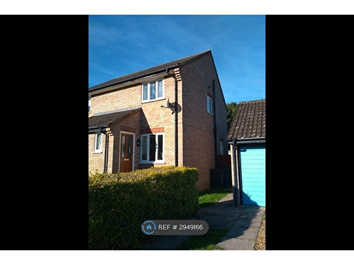 2 Bedroom Semi-Detached House To Rent In The Brambles, Cambridge, CB23