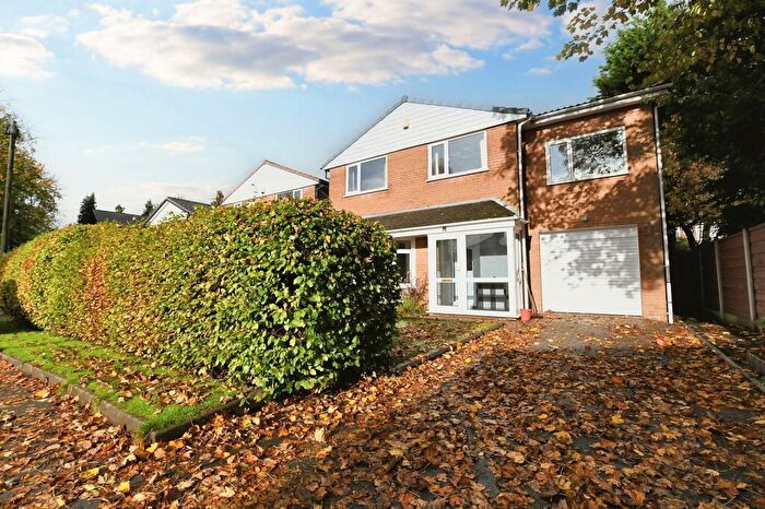 4 Bedroom Detached House For Sale In Torrington Road, Swinton, M27