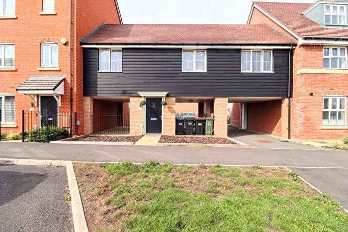 2 Bedroom Property For Sale In Galapagos Grove, Milton Keynes, MK3