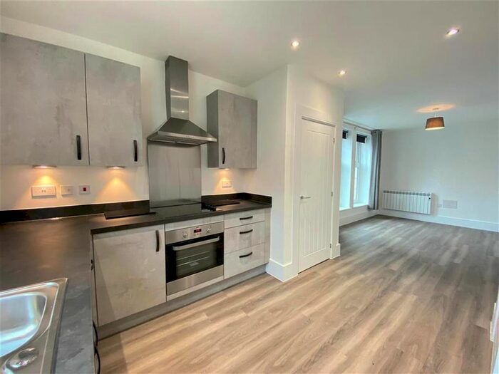 1 Bedroom Flat To Rent In Flat Constable House, New Road, Stourbridge, DY8