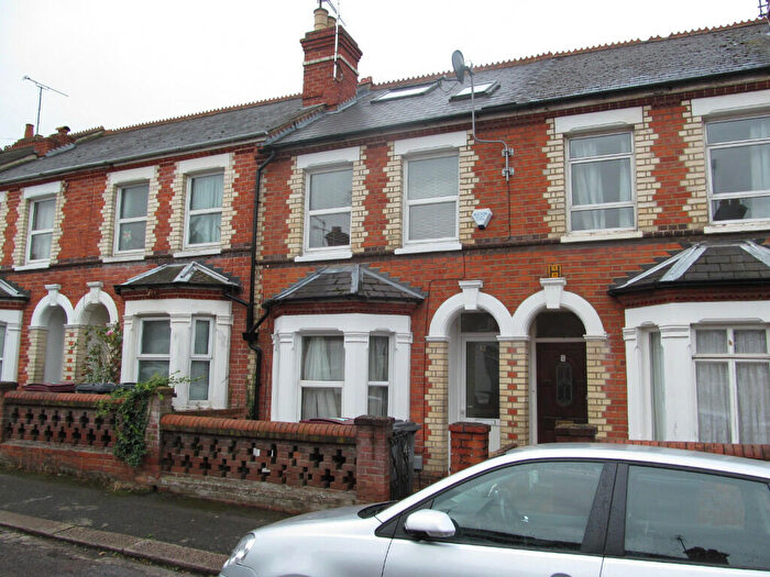 6 Bedroom Terraced House To Rent In Bishops Road, Reading, Berkshire, RG6