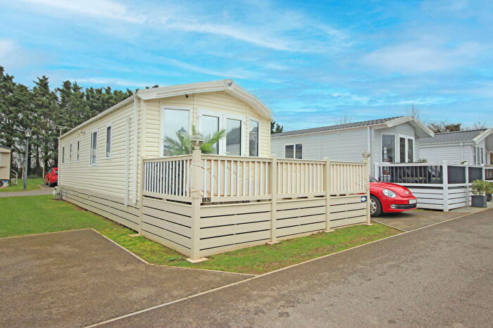 2 Bedroom Park Home For Sale In Shottendane Road, Birchington, CT7