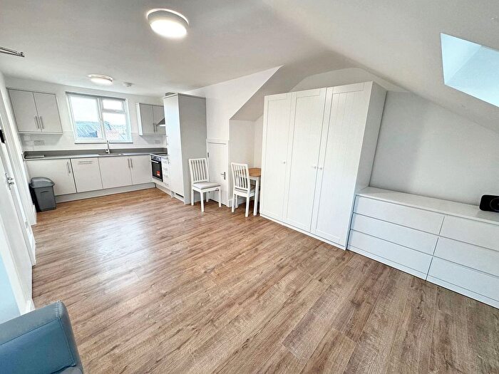 Studio To Rent In The Broadway, Southall, UB1
