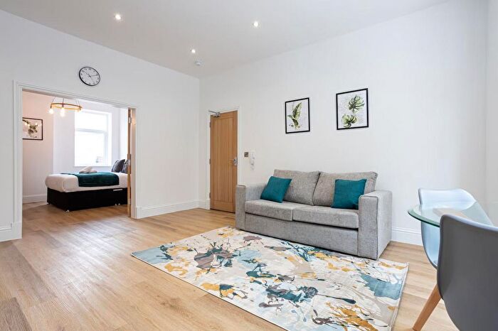 1 Bedroom Flat To Rent In Walkden, London, M28