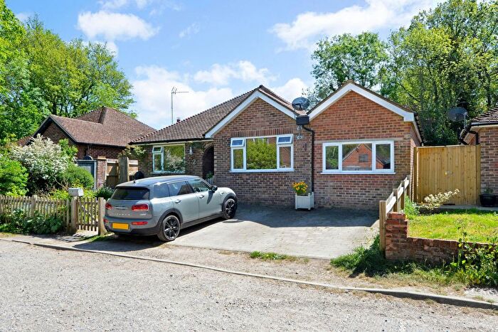 3 Bedroom Detached Bungalow For Sale In Williams Place, Ewhurst, GU6