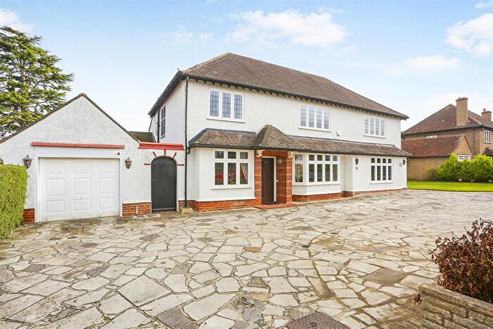 5 Bedroom Detached House For Sale In Manor Road, South Cheam, SM2
