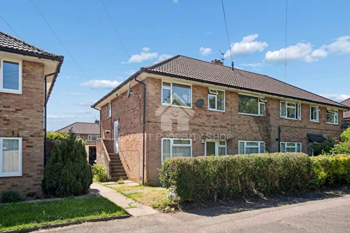 2 Bedroom Maisonette For Sale In Hollybush Road, Chesham, HP5