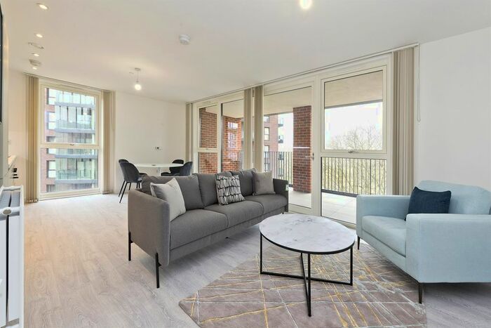 1 Bedroom Flat To Rent In Rosefinch Apartments, Hendon Waterside, NW9