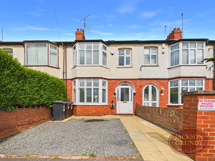 3 Bedroom House For Sale In Beech Avenue, Northampton, NN3