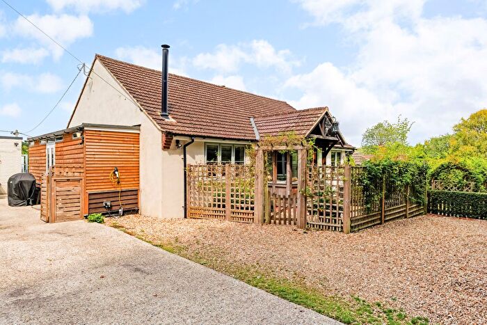 5 Bedroom Detached House To Rent In Greenways, Hungerford, RG17