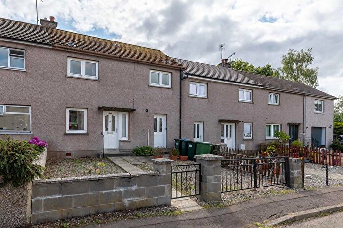 3 Bedroom Terraced House For Sale In Green Road, Balbeggie, Perth, PH2