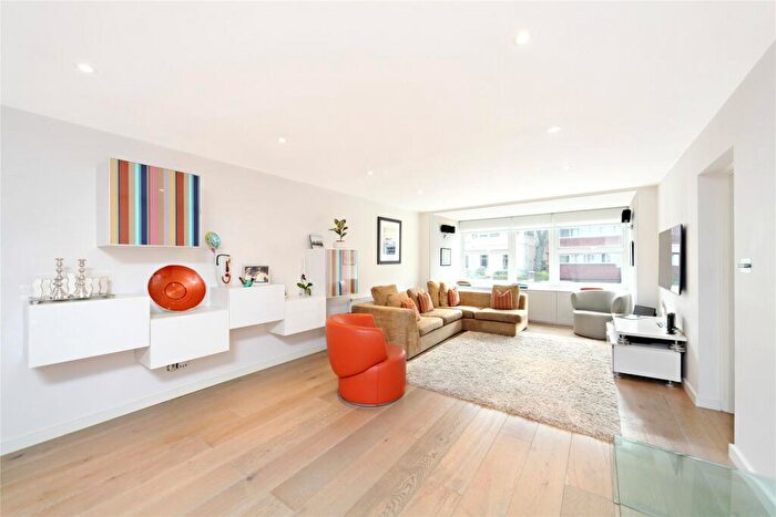 2 Bedroom Flat To Rent In Gloucester Avenue, Primorse Hill, NW1