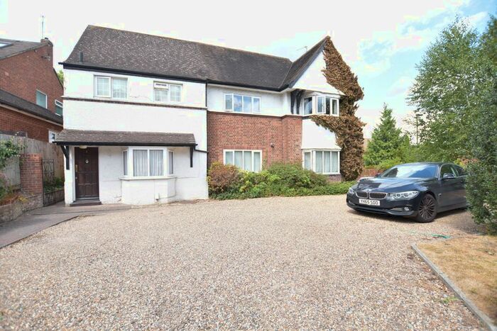 1 Bedroom Flat To Rent In Durham Avenue, Bromley, BR2