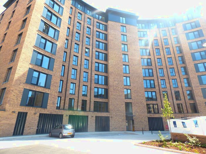3 Bedroom Apartment To Rent In Lincoln, Birmingham, West Midlands, B15