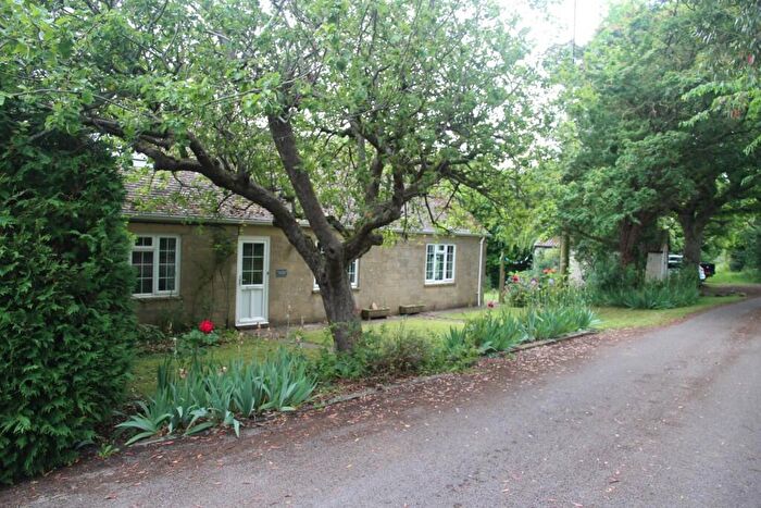 4 Bedroom Detached House To Rent In Crawley Dry Lane, OX29